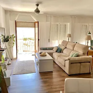 https://nuevo-y-moderno-apartamento.es-andalucia.com